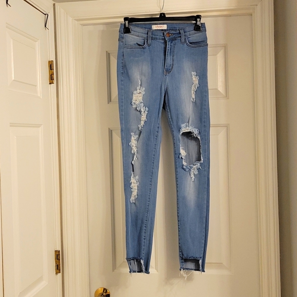 Vibrant Light washed denim Jean pants. Size 9. The GREATESS stretch EVER!